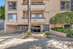San Tropez Villas West
