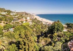 Bel Air Bay Club