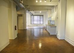 Tomahawk Building, The