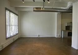 Tomahawk Building, The