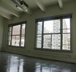 Tomahawk Building, The