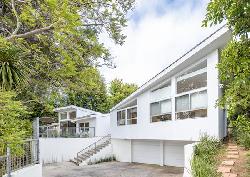 Brentwood Flats