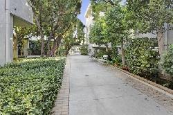 Oakland Towers South