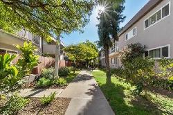 Queensland Manor South