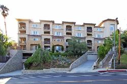 Monterey Villas
