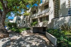 Oak Knoll Townhomes