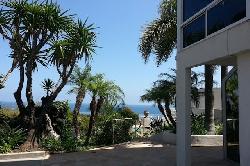 Holiday House