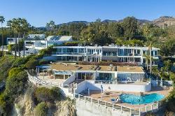 Holiday House