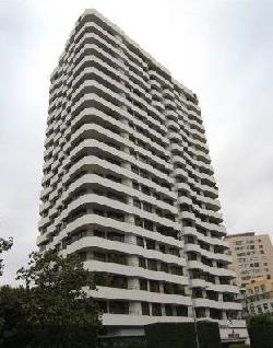 Wilshire House