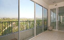 Wilshire Regent, The