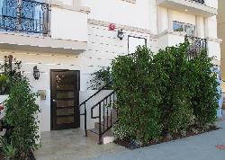 Sweetzer Terrace