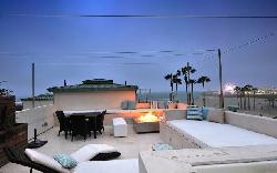 Lux Santa Monica