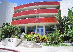 Horn Plaza