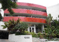 Horn Plaza