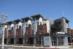 Broadway Lofts, The