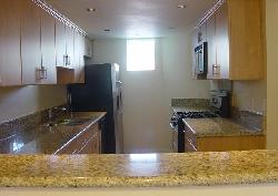 1222 N Kings