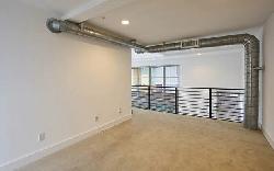 Laurel Court Lofts