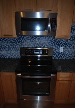960 N San Vicente