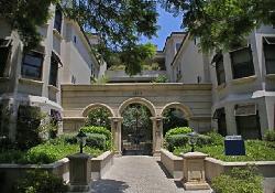 1658 Camden