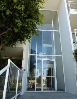 Pointe at Beverly Hills, The