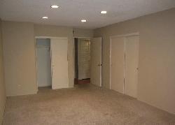 441 N Oakhurst
