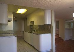 441 N Oakhurst