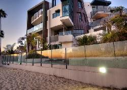 270 Palisades Beach