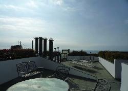 270 Palisades Beach