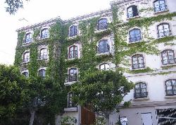 Le Faubourg On Swall