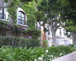 Le Faubourg On Swall