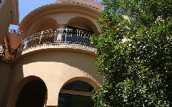 Colonnade West