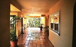 Colonnade West